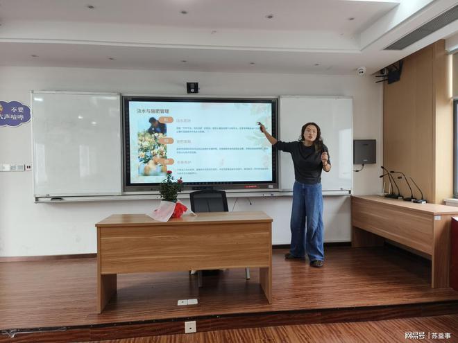 姑苏区沧浪街道养蚕里社区：方寸之间见绿意邻里携手筑花园！